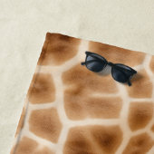 Serviette De Plage Poster de animal crème Brown Giraffe (En situation)