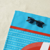 Serviette de plage pour enfants avec football et n (En situation)