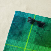 Serviette De Plage Préparation chic initiale vert et bleu tartan carr (En situation)