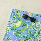 Serviette De Plage Preppy Palm Beach Blue avec Limes Personnalisé (En situation)