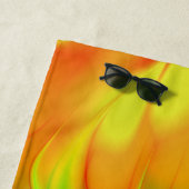 Serviette De Plage Psychédélique colorée moderne art Abstrait fractal (En situation)