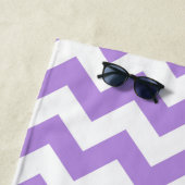 Serviette De Plage Purple Zigzag, Purple Chevron, Votre Nom (En situation)