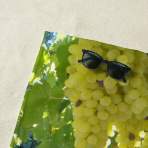 Serviette De Plage Raisins De Sultana Sur Une Vigne De Raisin,