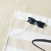 Serviette de plage rayée beige, Cadeau nouvellemen (En situation)