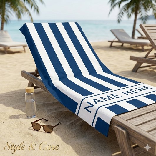 Serviette de plage rayée bleu marine et blanc avec