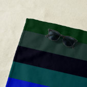 Serviette de plage rayée de Temps d'océan (En situation)
