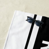 Serviette De Plage RESERVED, White Text, Black Stripes (En situation)