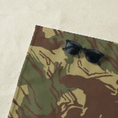 Serviette De Plage Rhodesian Brushstroke CAMO (En situation)