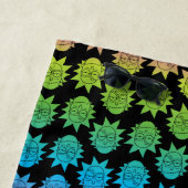 Serviette De Plage RICK ET MORTY™ | Rainbow Rick Head motif (En situation)