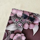 Serviette de plage rose Floral (En situation)