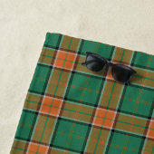 Serviette De Plage Scottish Accents Clan Pollock Tartan (En situation)