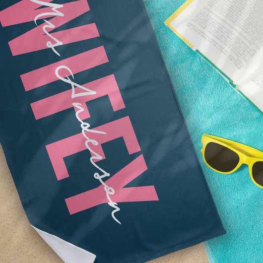 Serviette De Plage Script de monogramme rose bleu vif