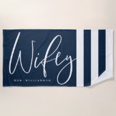 Serviette De Plage Script Wifey moderne Marine marine et bandes blanc (Devant)