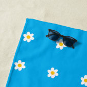 Serviette de plage Shastas en fleurs (En situation)