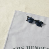 Serviette de plage Shell Conch gris (En situation)