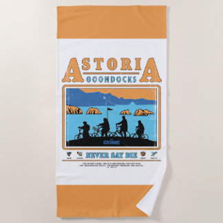 Serviette De Plage Silhouettes des Goonies sur les Goondocks d'Astori