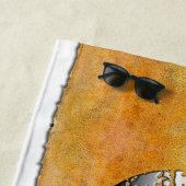 Serviette De Plage SlipperyJoe's petit ours mot orange-brun pro (En situation)