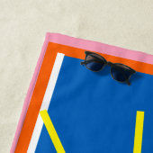 Serviette De Plage Soleil Jaune Rose Bleu Orange NOM (En situation)