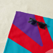 Serviette de plage - Soleil Rouge rose orange jaun (En situation)