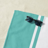 Serviette De Plage Solide Turquoise blanc éclatant noir Nom moderne (En situation)