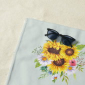 Serviette De Plage Sunflower Serenity: Meditation Mandala Beach Towel (En situation)