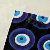 Serviette De Plage Symbole de la perle bleue Amulet (En situation)