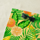 Serviette De Plage Tangerines, bananes et feuilles tropicaux (En situation)