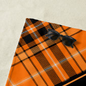 Serviette De Plage Tartan orange d'Halloween (En situation)