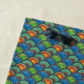 Serviette De Plage Textiles africains dynamiques : Mélange des échell (En situation)