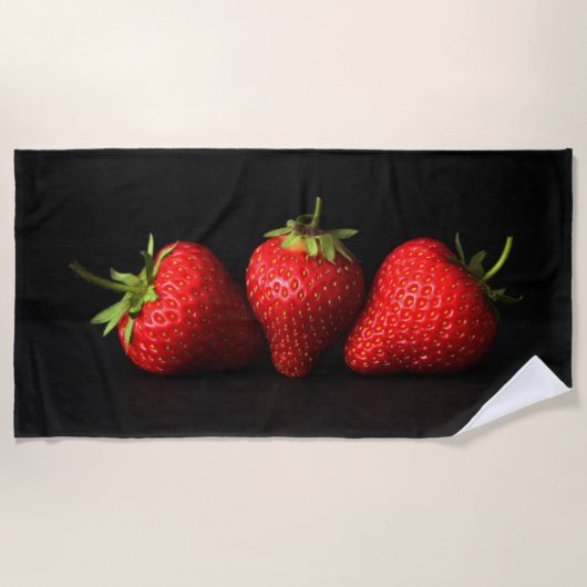 Serviette De Plage Trois Fraises Sur Btcnm Noir (Devant)