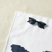 Serviette De Plage Trois requins bleu foncé à coutures croisées (En situation)