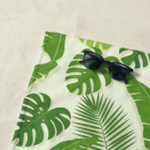 Serviette De Plage Tropical Leaves & Monstera Seamless Pattern (En situation)