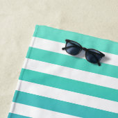 Serviette De Plage Turquoise Bleu Blanc rayé Personnalisé (En situation)