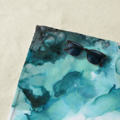 Serviette de plage turquoise et grise en fumée (En situation)