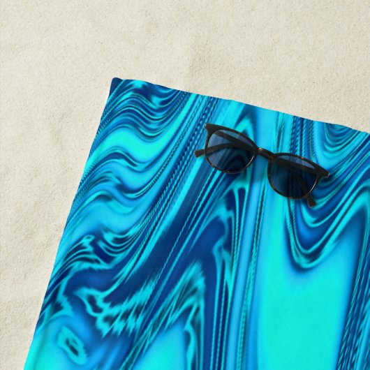 Serviette De Plage Turquoise Océan Bleu Vagues Monogramme Abstrait In (En situation)