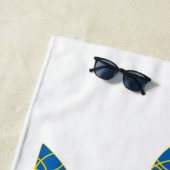 Serviette De Plage Un trident ukrainien texturé drapeau d'Ukraine cou (En situation)