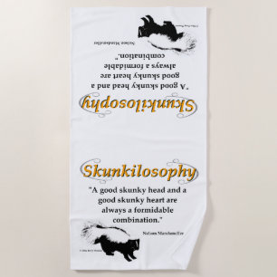 Serviette De Plage Une bonne tête de skunky et un bon coeur de skunky