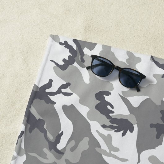 Serviette De Plage Urban Camo (En situation)