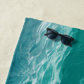 Serviette De Plage Vagues océaniques sarcelle abstraites (En situation)