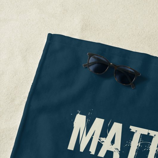 Serviette De Plage Vagues rétro personnalisées et style Surf solaire (En situation)