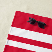 Serviette De Plage Ventilateur sportif Red Custom Name & Number (En situation)