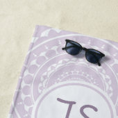 Serviette De Plage Vibrant Aqua Blue Random Mandala Monogramme (En situation)