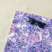 Serviette De Plage Violette aquarelle fleurs lilas (En situation)