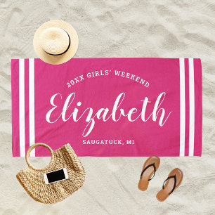 Serviette De Plage Week-end entre filles rose magenta avec monogramme