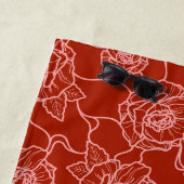 Serviette De Plage Whispers of Rose, Elegant Line Art Floral (En situation)