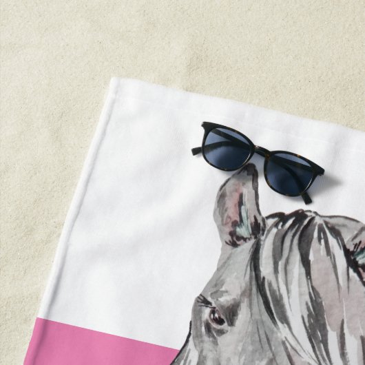 Serviette De Plage Wild at Heart Custom Horse Hot Pink (En situation)