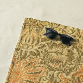 Serviette De Plage William Morris Peacock & Dragon Arts & Artisanat (En situation)