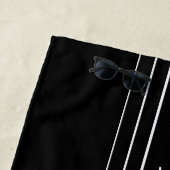 Serviette De Plage Your Custom Text & Modern Stripes | Black & White (En situation)