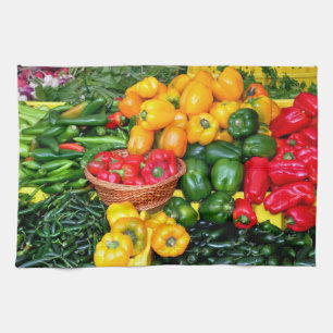 Serviette de poivrons frais colorés