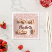 Serviette En Papier 21e anniversaire rose gouttes d'or (En situation)